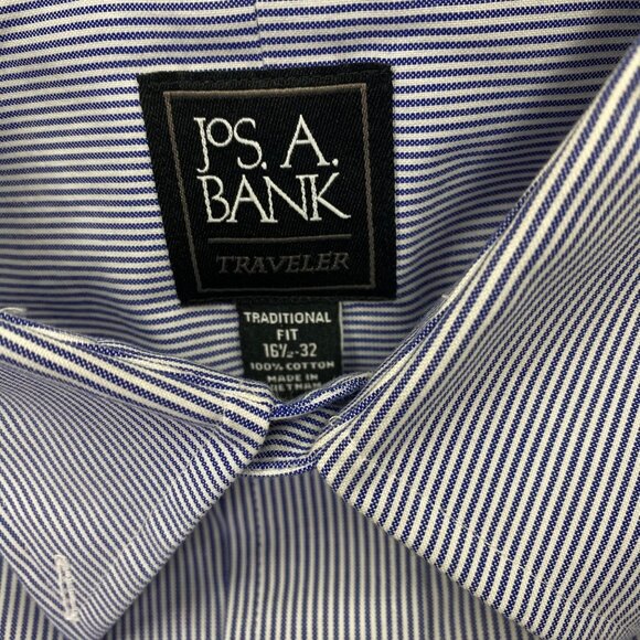 Jos Bank Travellers Mens long Sleeve shirts Size 16.5 -32 - Picture 1 of 8